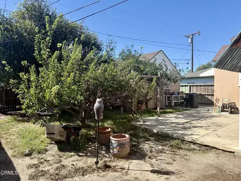 1428 W Beverly Dr, Oxnard, CA 93030 photo 6