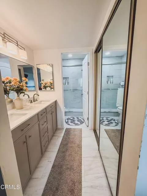 Bath - 1520 Jason Pl, Oxnard, CA 93033 photo 2 of 4
