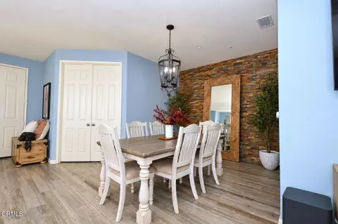 Dining - 5460 Dunbar Dr, Oxnard, CA 93033 photo 1 of 2