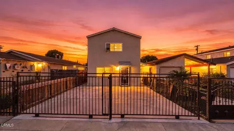 2415 E 114th St, Los Angeles, CA 90059