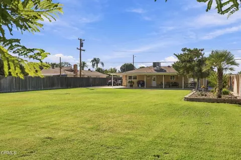 Exterior - 10606 Dee Dee Ave, Bakersfield, CA 93312 photo 5 of 12