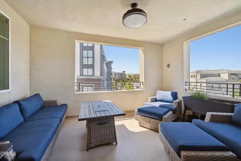 Exterior - 2800 Wagon Wheel Rd #304, Oxnard, CA 93036 photo 1 of 2