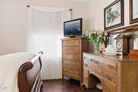 Bedroom - 1303 Cruzero St, Ojai, CA 93023 photo 2 of 5