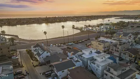 Other - 2916 Lakeshore Ct, Oxnard, CA 93035 photo 3 of 9