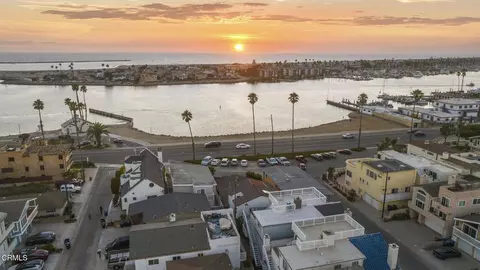 Other - 2916 Lakeshore Ct, Oxnard, CA 93035 photo 2 of 9