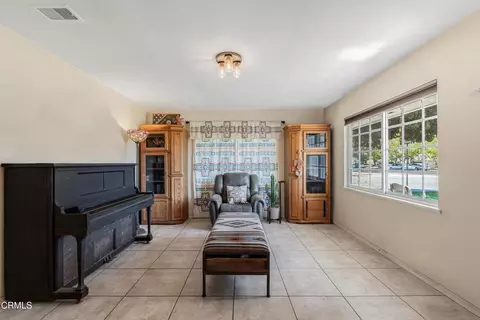 Other - 405 W Beverly Dr, Oxnard, CA 93030 photo 3 of 11