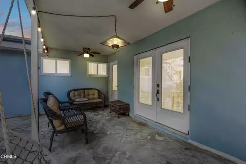 Exterior - 405 W Beverly Dr, Oxnard, CA 93030 photo 1 of 5