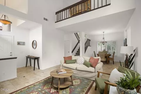 Living - 708 Kickapoo Dr, Ventura, CA 93001 photo 1 of 2