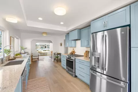 Kitchen - 175 E Lewis St, Ventura, CA 93001 photo 2 of 2