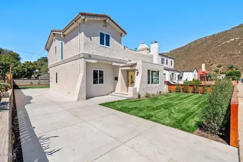 Exterior - 175 E Lewis St, Ventura, CA 93001 photo 3 of 9
