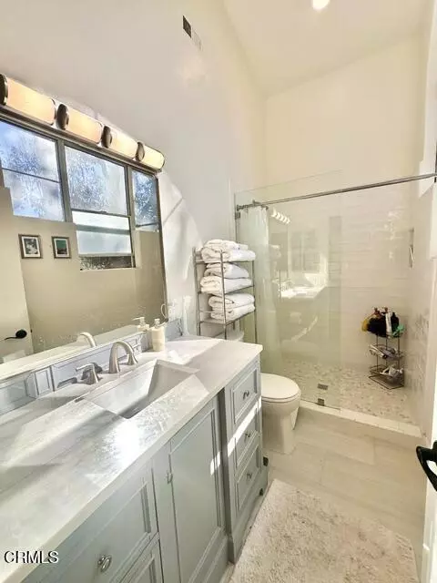 Bath - 4868 Sullivan St, Ventura, CA 93003 photo 1 of 2