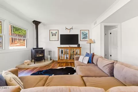 Living - 1303 Sunset Pl, Ojai, CA 93023 photo 1 of 2