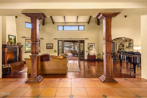 Living - 561 Saddle Ln, Ojai, CA 93023 photo 1 of 7