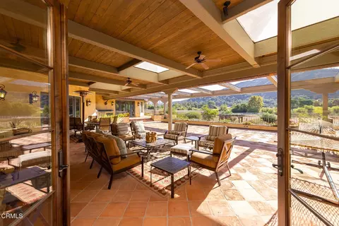 Exterior - 561 Saddle Ln, Ojai, CA 93023 photo 4 of 10