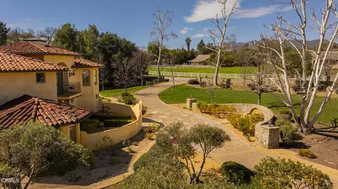 Exterior - 561 Saddle Ln, Ojai, CA 93023 photo 10 of 10