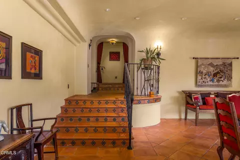 Entry Way - 561 Saddle Ln, Ojai, CA 93023 photo 2 of 2