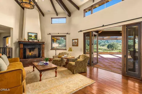 Living - 561 Saddle Ln, Ojai, CA 93023 photo 3 of 7