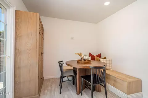 Dining - 894 Barton Ave, Camarillo, CA 93010 photo 1 of 2