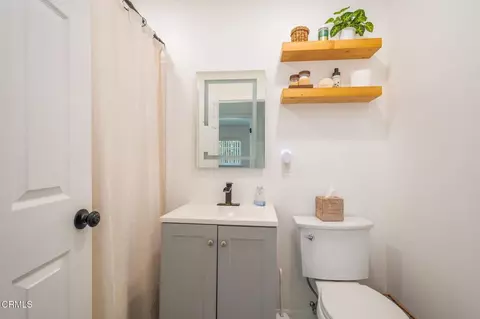 Bath - 894 Barton Ave, Camarillo, CA 93010 photo 2 of 2