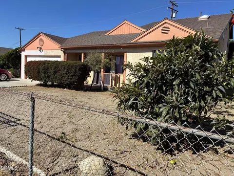 541 La Canada Ave, Oxnard, CA 93033 photo 2