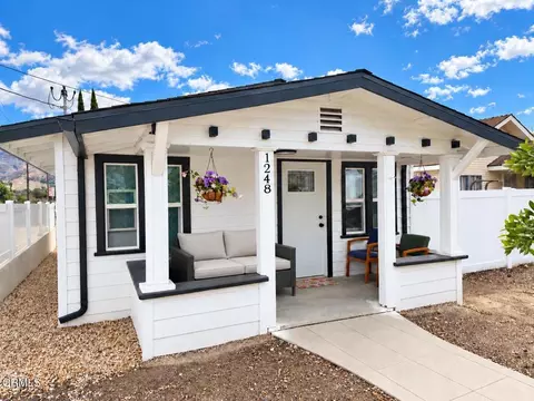 1248 E Main St, Santa Paula, CA 93060