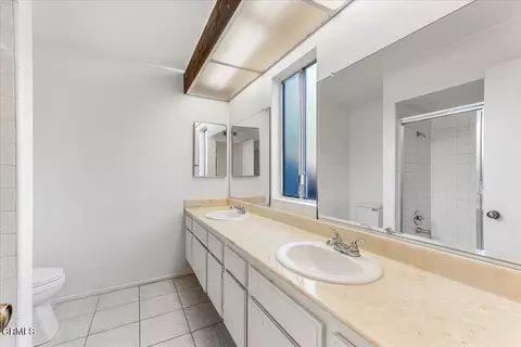 Bath - 244 Deerwalk, Thousand Oaks, CA 91320 photo 3 of 4