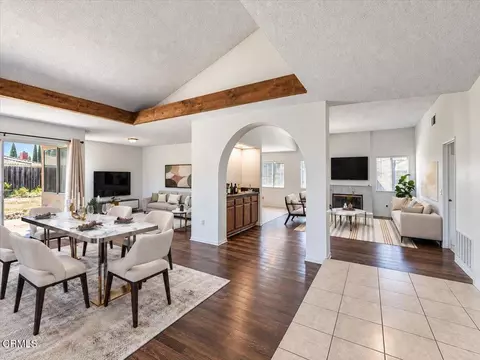 Dining - 244 Deerwalk, Thousand Oaks, CA 91320 photo 2 of 2