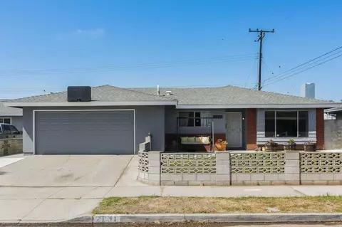 2151 Abbott St, Oxnard, CA 93033 photo 1