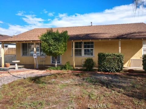907 Pine St, Corona, CA 92879 photo 1