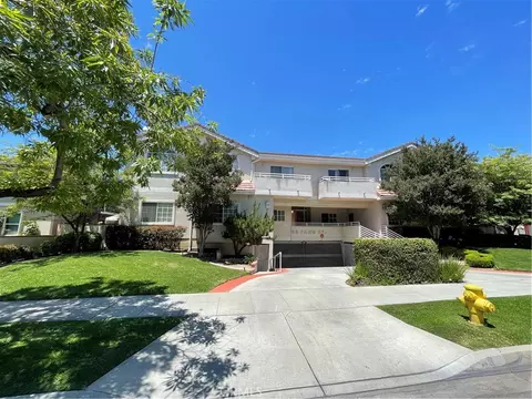 33 Fano St #8, Arcadia, CA 91006