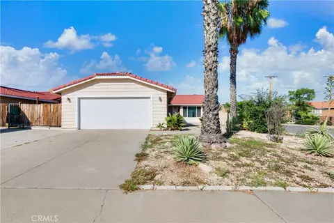 252 Lauren Ct, Lake Elsinore, CA 92530