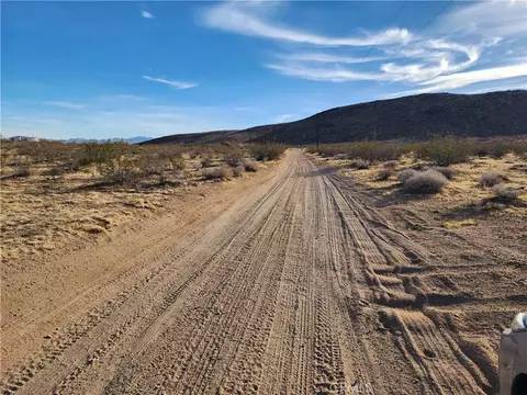 0 Patrick Way, Yucca Valley, CA 92252 photo 2