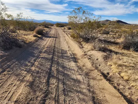 0 Patrick Way, Yucca Valley, CA 92252 photo 10