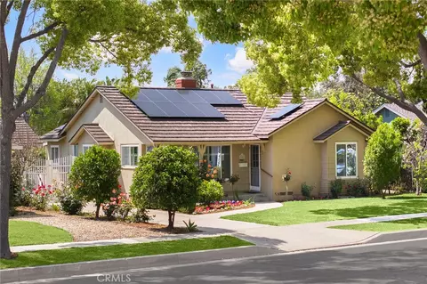 921 Oakdale Ave, Fullerton, CA 92831