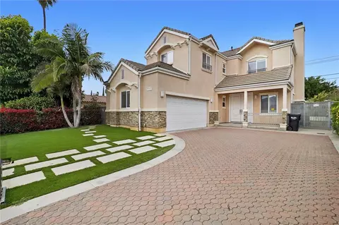10547 Lynrose St, Temple City, CA 91780