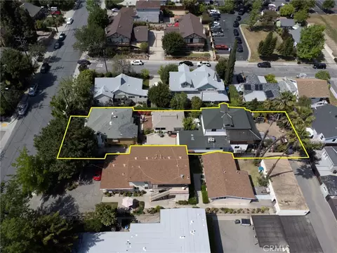 70 Auburn Ave, Sierra Madre, CA 91024