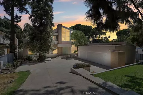 2230 S Los Robles Ave, San Marino, CA 91108