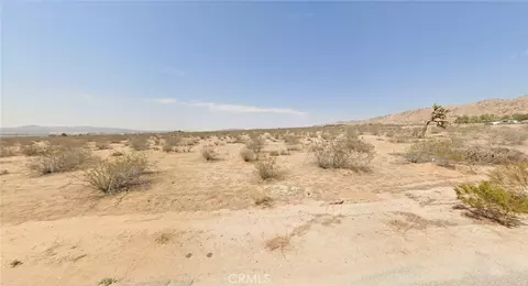 6 Chipeta Rd, Apple Valley, CA 92307