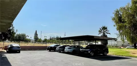 Exterior - 610 E Lugonia Ave, Redlands, CA 92374 photo 2 of 5