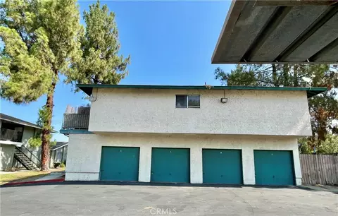 Exterior - 610 E Lugonia Ave, Redlands, CA 92374 photo 3 of 5