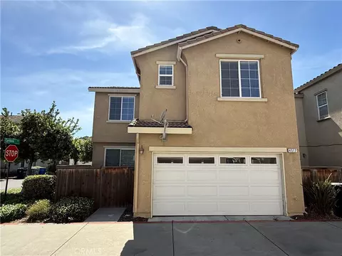 4512 Cardona Ln, Sacramento, CA 95823