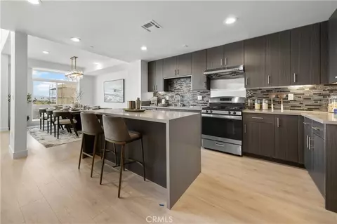 168 S Monterey St #512, Alhambra, CA 91801