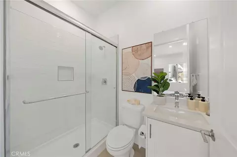 Bath - 236 Lily Loop, Irvine, CA 92618 photo 1 of 3