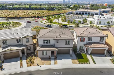 View/Area - 236 Lily Loop, Irvine, CA 92618 photo 2 of 3