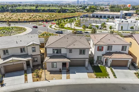 View/Area - 236 Lily Loop, Irvine, CA 92618 photo 2 of 3