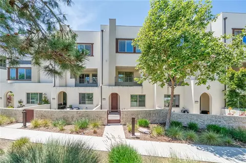 143 Frame, Irvine, CA 92618