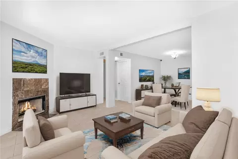 8321 Vineyard Ave #U5, Rancho Cucamonga, CA 91730