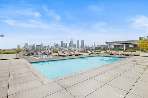 527 Molino St #213, Los Angeles, CA 90013