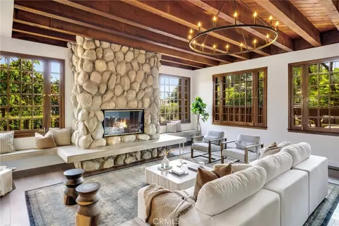 561 Alta Vista Dr, Sierra Madre, CA 91024