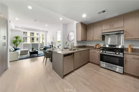 168 S Monterey St #502, Alhambra, CA 91801